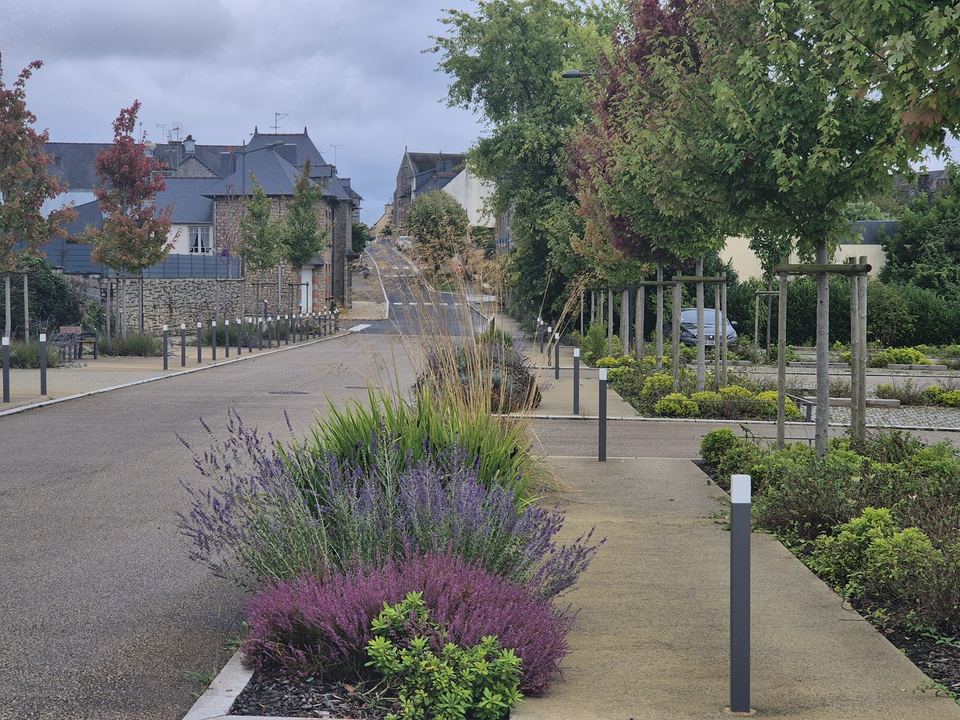 Plémet, Aménagement de la rue de la Gare : vue 4